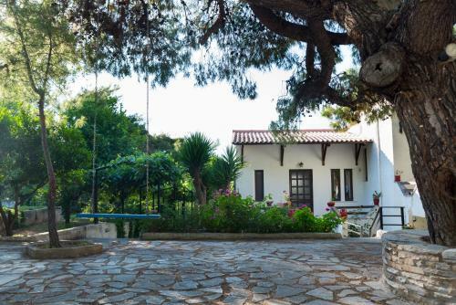 Iliochari Sea View Apartments Oropos - Kalamos