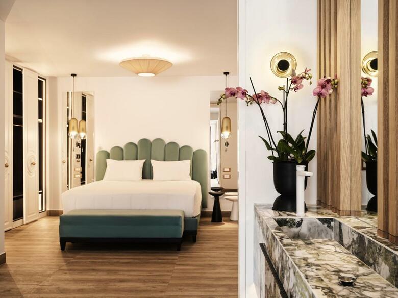 Hotel Cresanto Luxury Suites