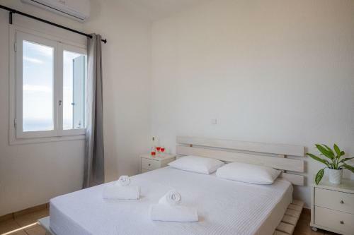 White Utopia Apartments And Maisonettes