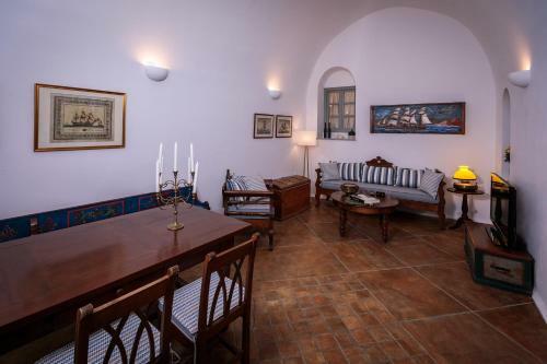 Azure Villa Santorini