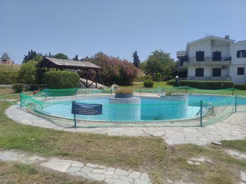 Sonia's Maisonette With Pool N Possidi