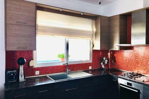 Family Apartment In Greece