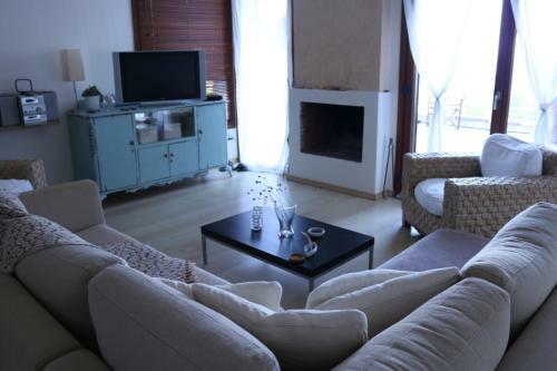 Villa In Poseidi,private Pool,outstanding Sea View