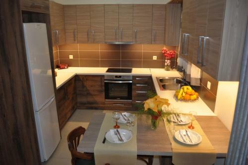 Liri's Apartments