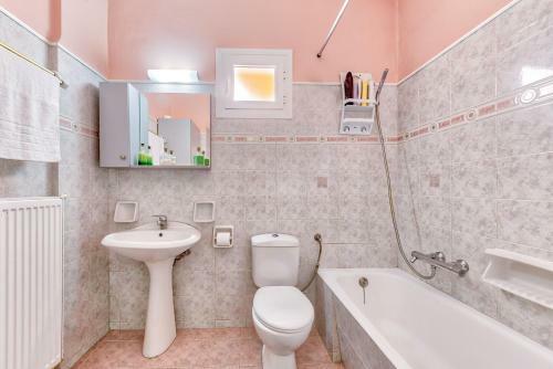 Ina Apartments