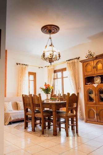 Diamond Farm Villa