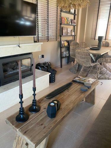 Luxurious Maisonette In The Countryside With A Pool