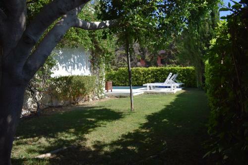 The White Villa Lagonisi