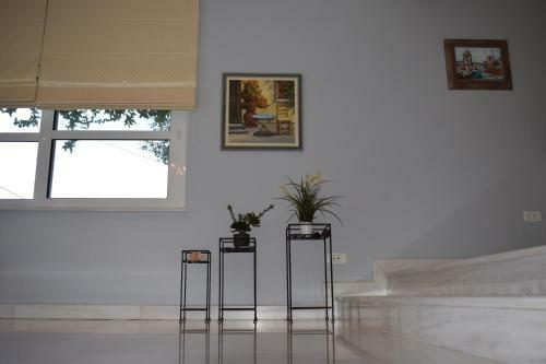 The White Villa Lagonisi
