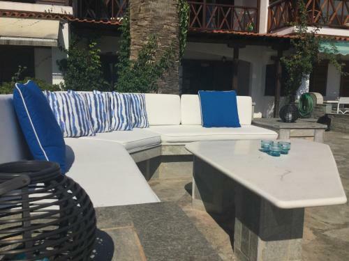 F & B Summer Collection - Sithonia - Gerakini