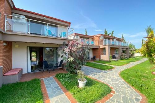 Village Mare Residence Maisonettes