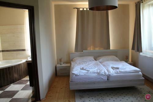 R�bagyarmati Apartman II