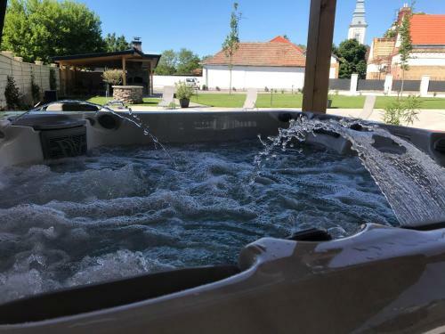 Bed & Breakfast Notarius Vend�gh�z