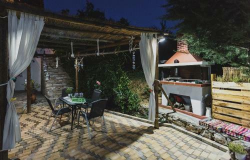 Apartamento Lenti Street House