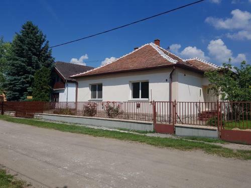 Apartamento Czinege Vend�gh�z - Kis H�z