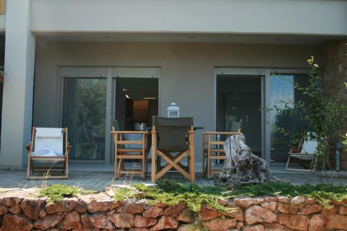 Thalassa Apartment