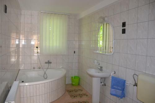 Arany Tisza Apartmanh�z