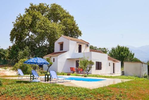 Villa Platanos Stone House