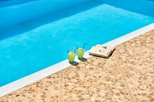Villa Platanos Stone House