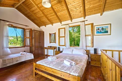 Villa Platanos Stone House
