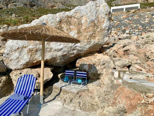 Kastelli Blu Sea - Luxury Waterfront Designer Villa