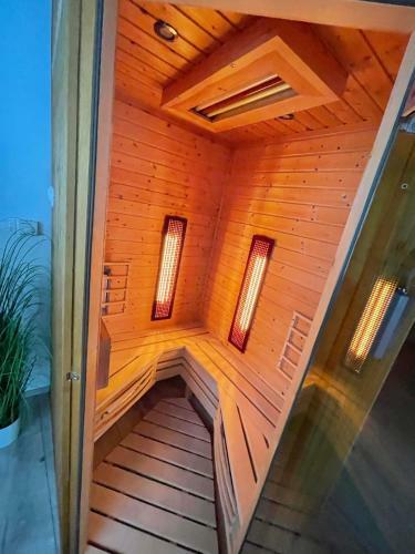 Luxury City Central Wellness Apartman