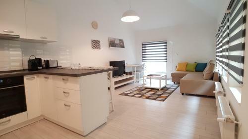 Piacsek Apartmanh�z