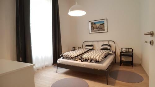Piacsek Apartmanh�z