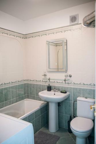 Anavrin Apartman- Csendes Lak�s A Belv�ros K�zep�n