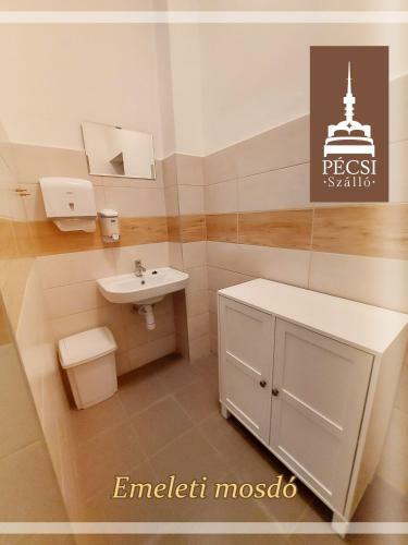 Albergue P�csi Sz�ll�