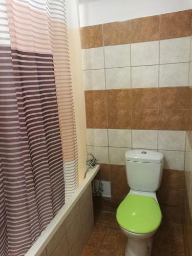 V�mh�z Apartman