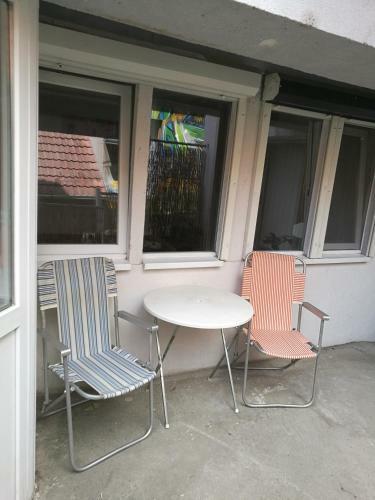 V�mh�z Apartman