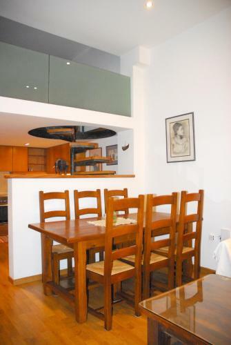 Apartamento Luxurious Loft With Jacuzzi