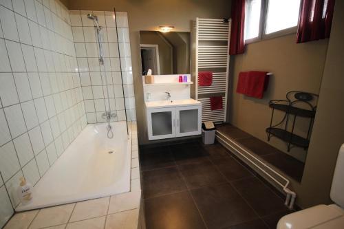 Hostal Les Alisiers