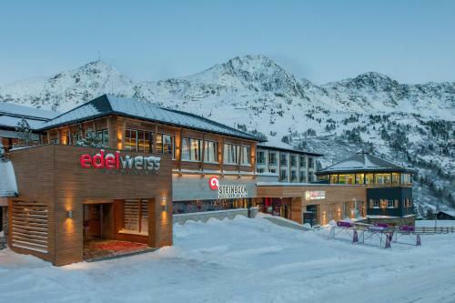 Bed & Breakfast Superior Hotel Edelweiss