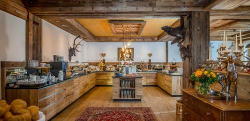 Aparthotel Hotel Almschl�ssl & Schrotteralm