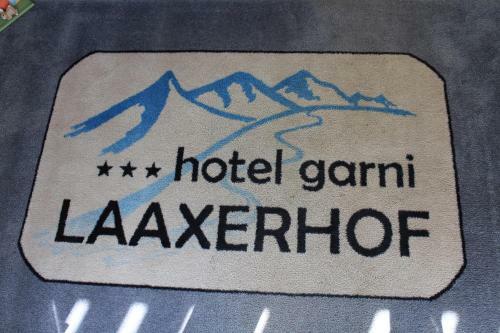Aparthotel Hotel Laaxerhof