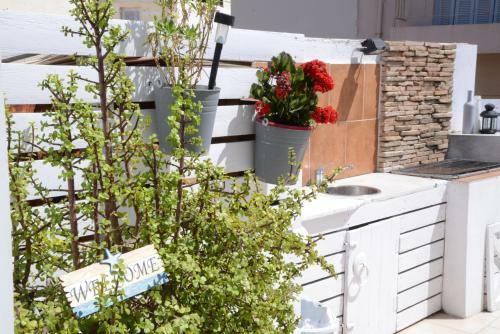 Apartamento Maisonette Near Beach & City Center