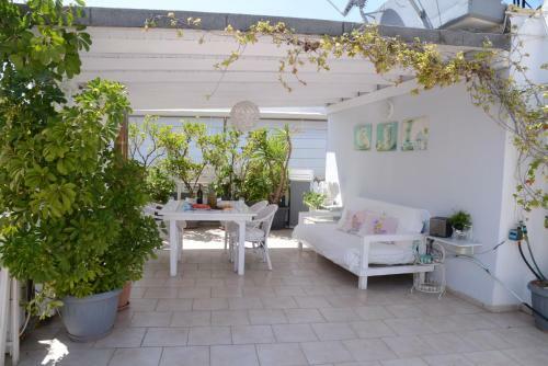 Apartamento Maisonette Near Beach & City Center