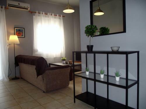City Center Modern Single Floor Apartment
