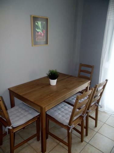 City Center Modern Single Floor Apartment