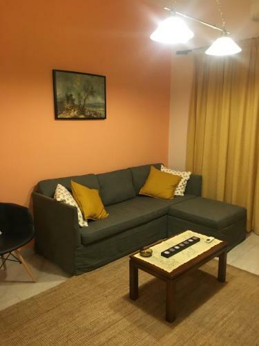 Central 2-bedroom Luxury Apartment