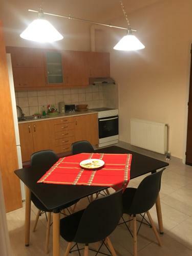 Central 2-bedroom Luxury Apartment