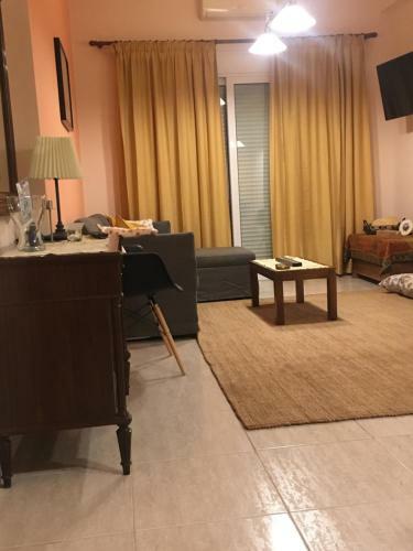 Central 2-bedroom Luxury Apartment