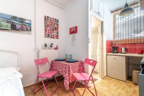 Black Apartment Heraklion
