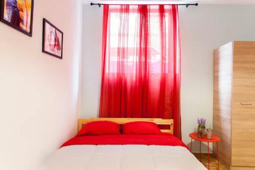 White Apartment Heraklion