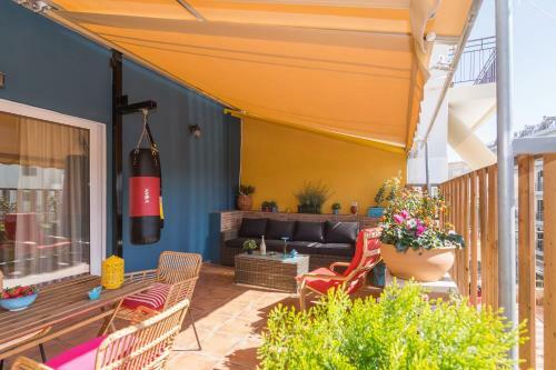 Sunny Apartment With Amazing View