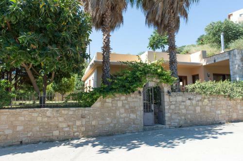 Villa Heraklion Comfy House With Mountain View