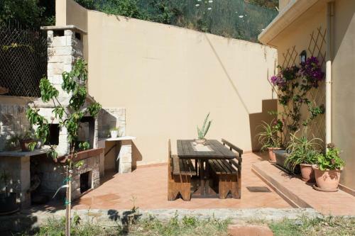 Villa Heraklion Comfy House With Mountain View