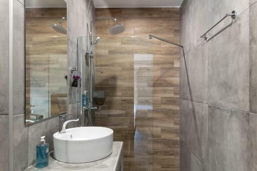 Raise Heraklion Boutique Apartments